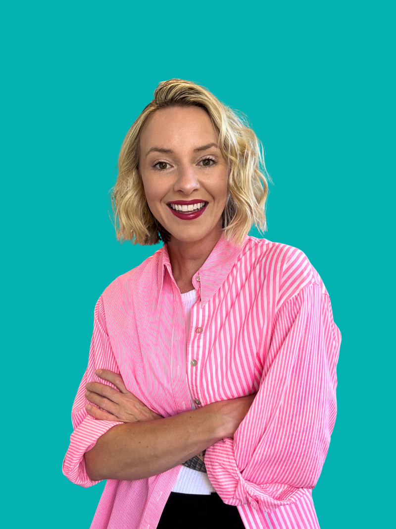 Kate Littlejohn Headshot
